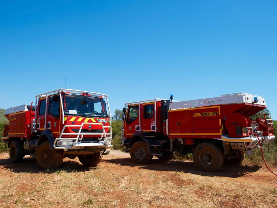  Renault Midlum Crew Cab 4x4 Firetruck 2006 года  (фото 11 из 12)